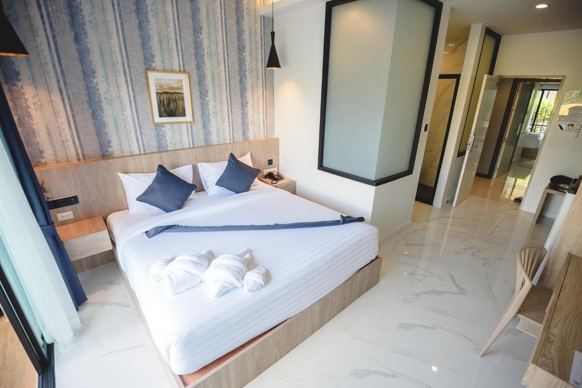 Phuengluang Riverside Hotel Chanthaburi Esterno foto